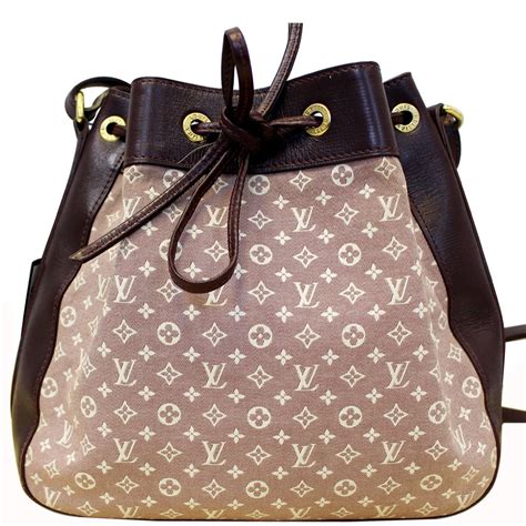 louis vuitton noe monogram.